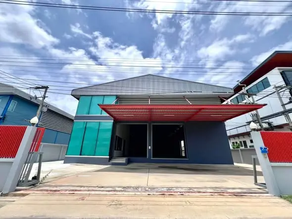 1,000 Sq.m. Warehouse with Office for Rent in Bang Nam Chuet, Samut Sakhon - image 1 of 5