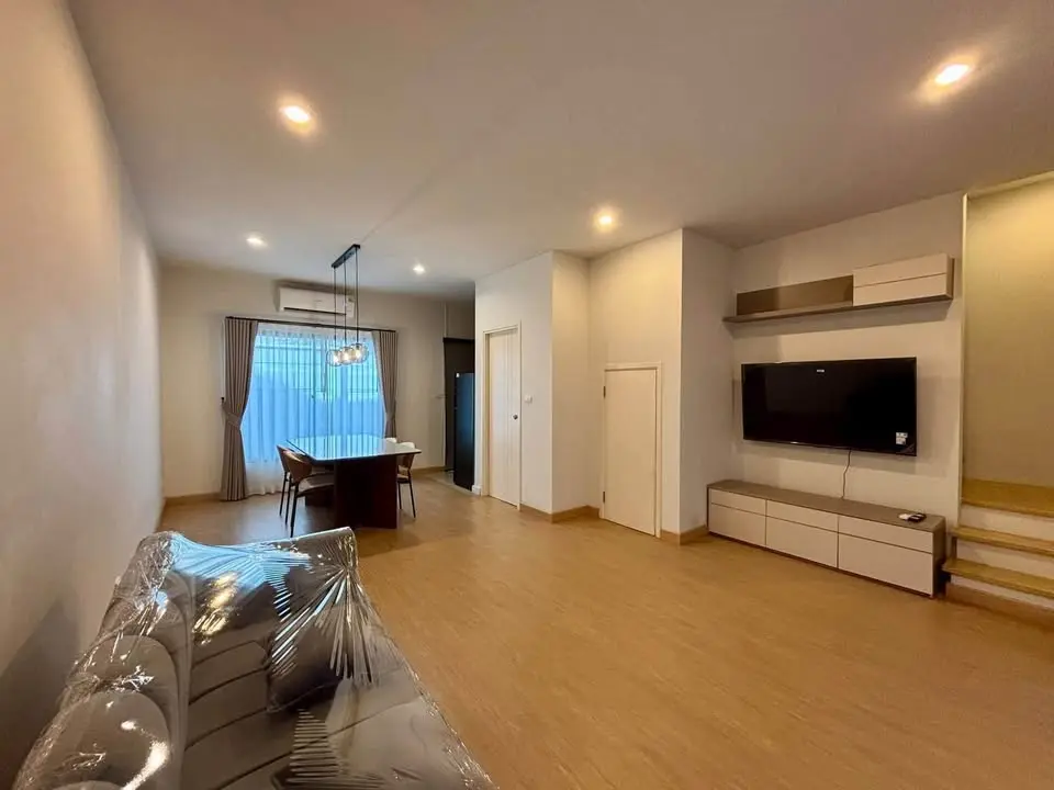 House for Rent at The Story On Nut-Wongwaen - image 5 of 12