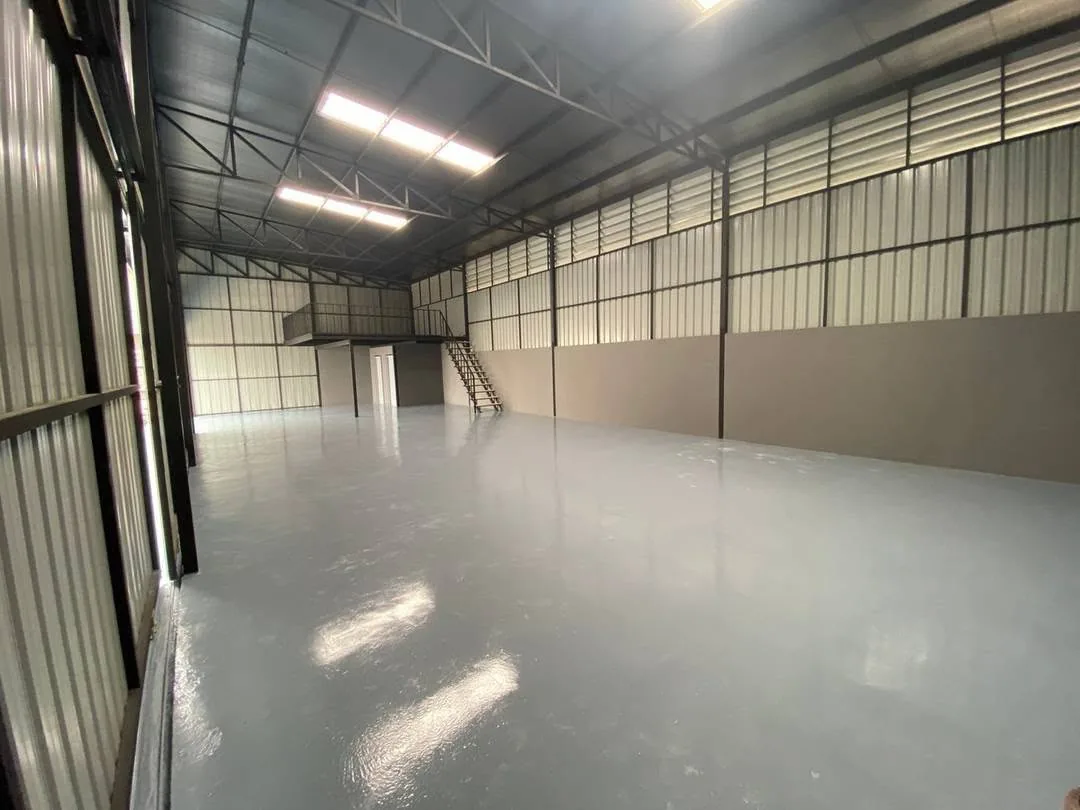Warehouse / Parking Yard for Rent in Soi Chokchai 4 – 180 sq.m. | 55,000 THB/Month - image 5 of 7