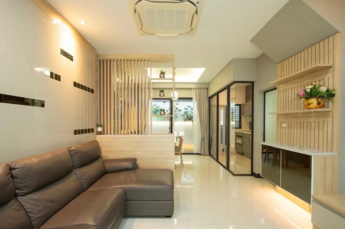 ขายทาวน์โฮม 3 ชั้น The Landmark เอกมัย–รามอินทรา บิ้วอินทั้งหลัง Owner-grade 3 นอน 4 น้ำ 168 ตร.ม. ราคา 10 ล้านบาท - ภาพที่ 11 จาก 20