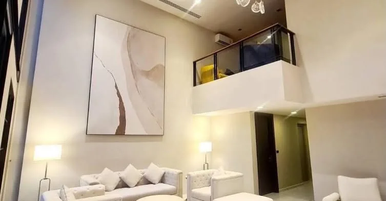 FOR RENT | Quarter 31 – Super Luxury Residence with Private Lift in Sukhumvit 31 - image 3 of 15