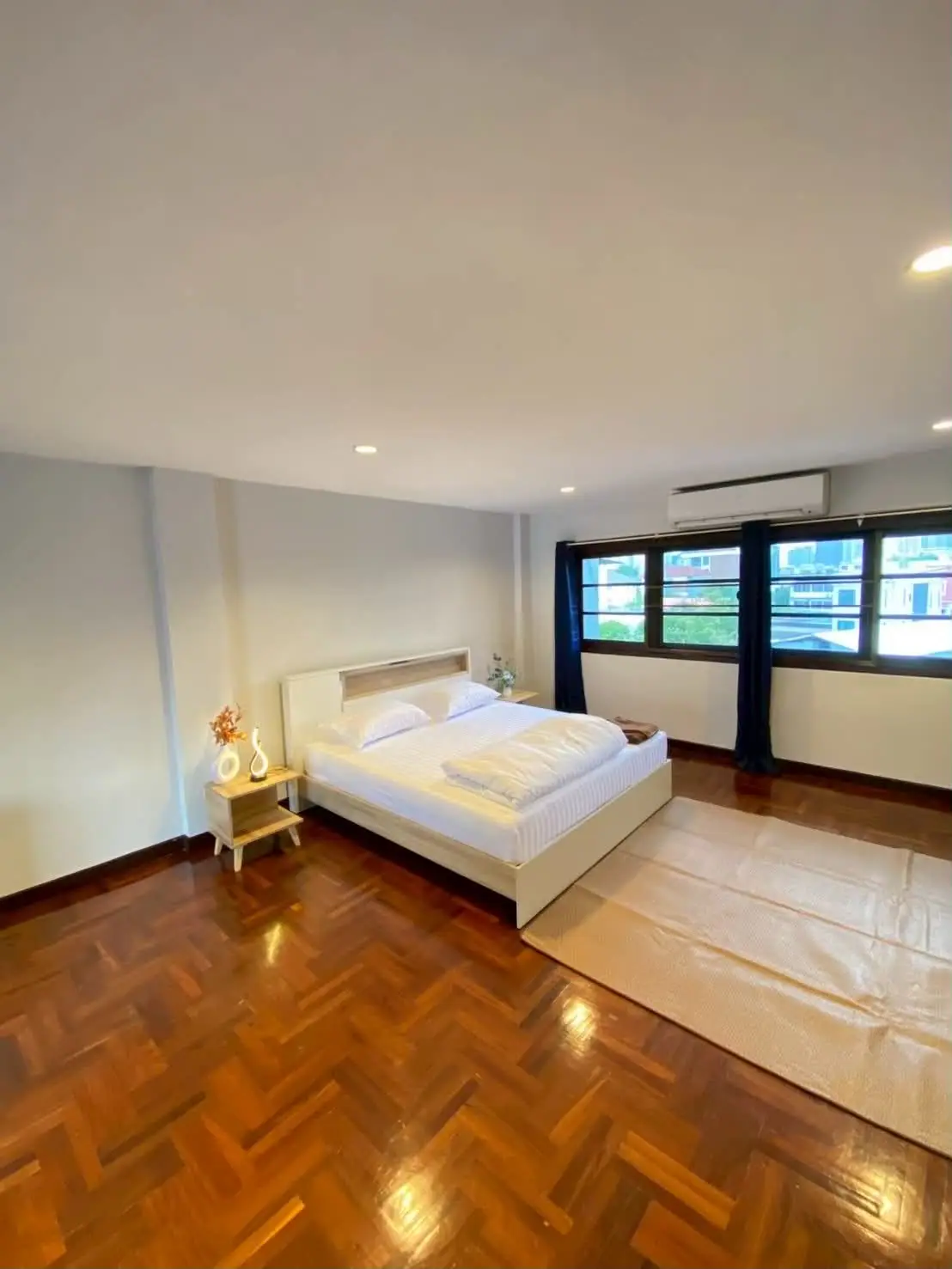 Luxury 4-Storey Townhouse at Ekkamai Soi 4 - ภาพที่ 8 จาก 16